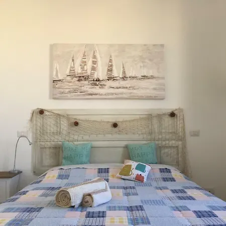 Daphne Charme * Άντζιο